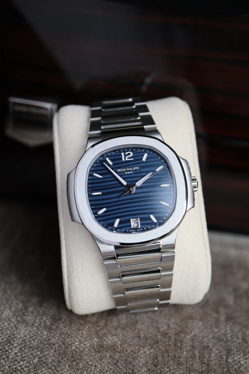 Patek Style – Nautilus Elegance 7118